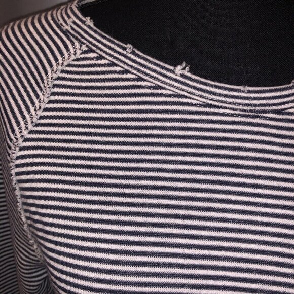 *NWT* For The Republic Distressed Striped Sweatshirt Casual Black White S - Picture 3 of 9